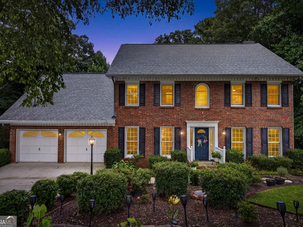 1364 Bywood Ct, Suwanee, GA 30024