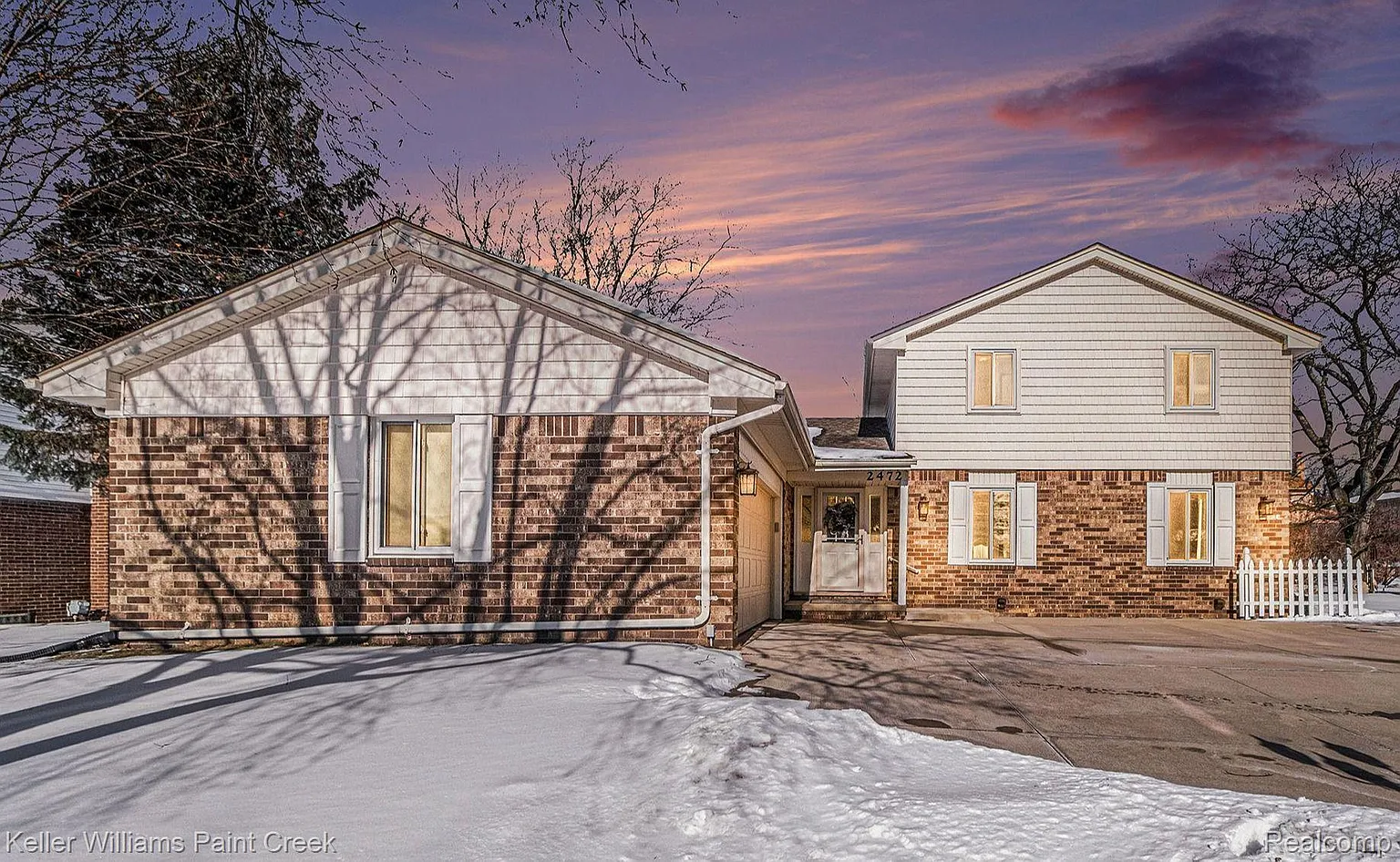 2472 Gemini Dr photo 1