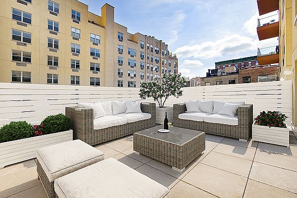 1st image of 342 E 8th St #2D