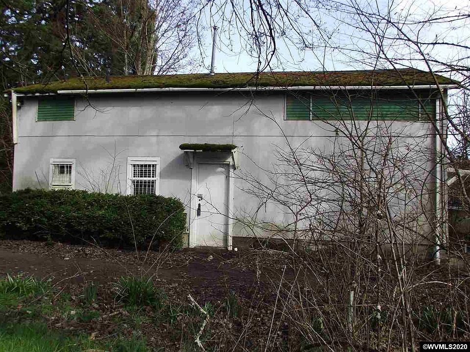 1st image of 1080 SE Park Ave