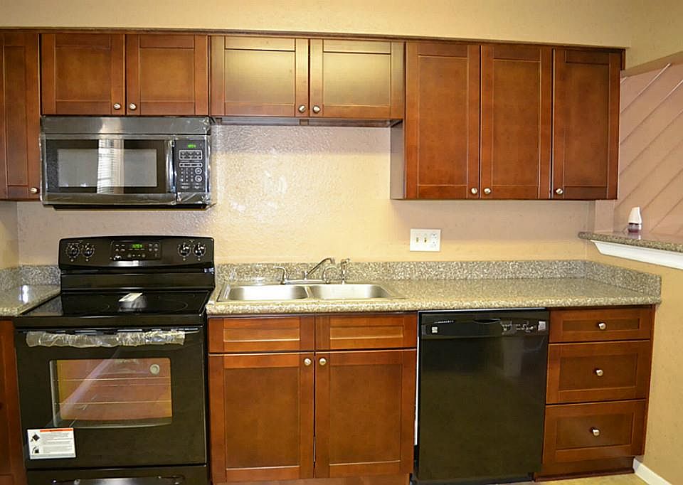 1st image of 1917 52nd St APT 2
