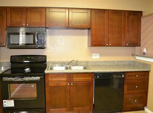 1917 52nd St APT 2, Galveston, TX 77551