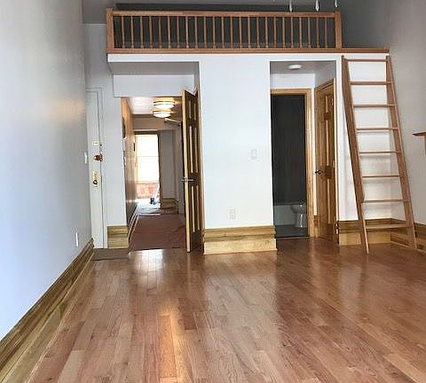 2nd image of 19 W 70th St APT 4R