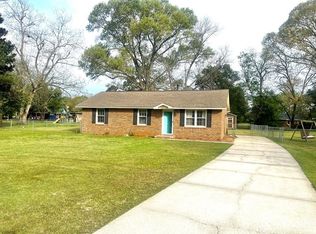 2080 Pinewood Rd, Sumter, SC 29154