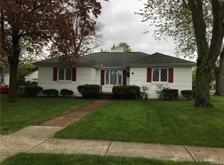 427 Maynard Dr, Amherst, NY 14226