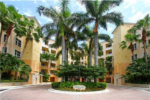 1st image of 719 Crandon Blvd APT 410