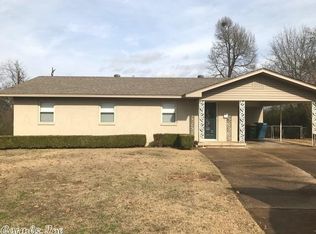 16 Woodbine Ct, Little Rock, AR 72209