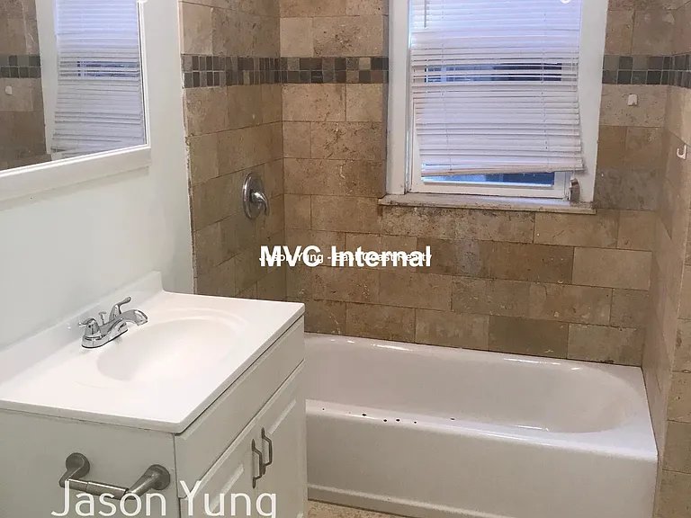 1322 Commonwealth Ave #8 — Photo 28