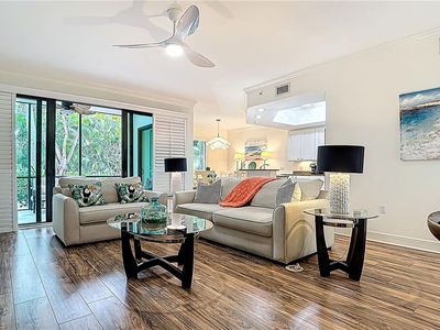 1025 Sandpiper ST #E104, Naples, FL, 34102