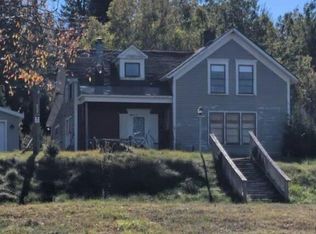 907 Lalley Rd, Iron River, MI 49935