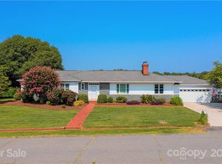 2520 Plantation Rd NW, Concord, NC 28027