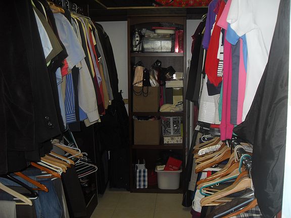 Walk in Closet MB