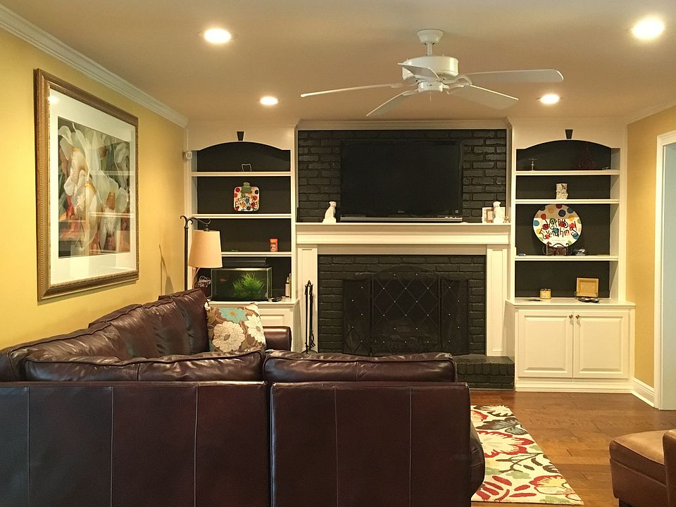 2nd image of 908 Shadowlawn Dr