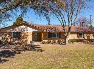 97 Elbert Rd, Van Alstyne, TX 75495