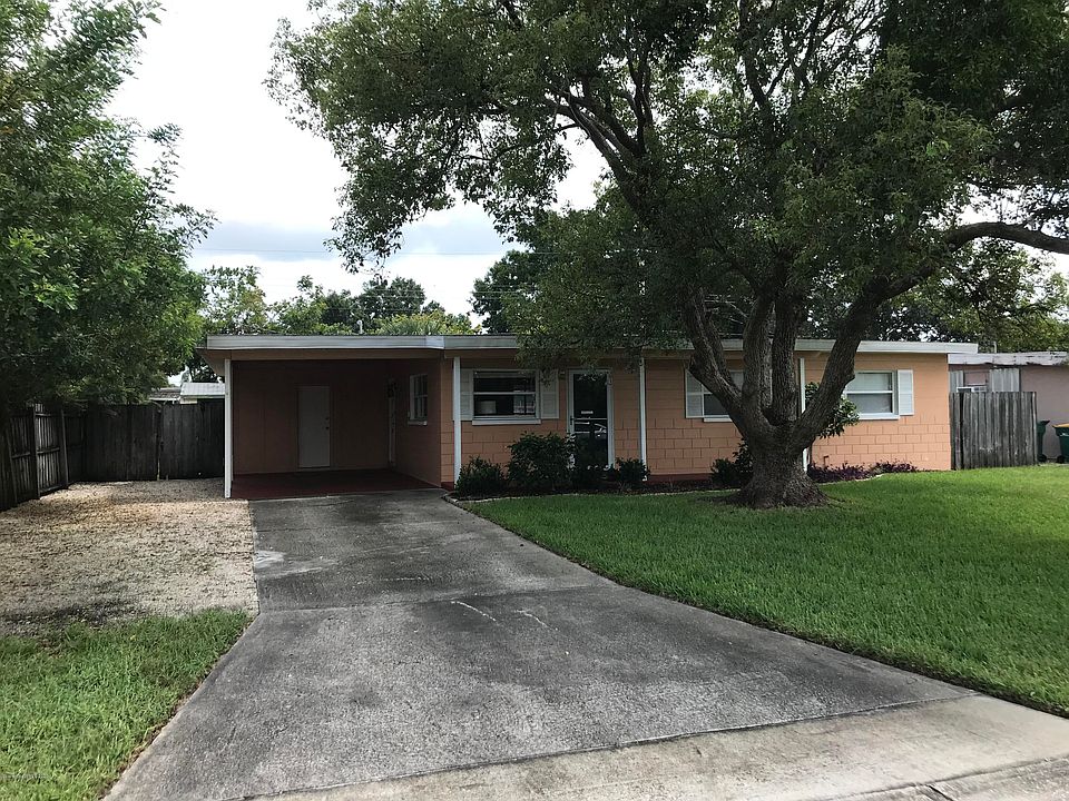 1st image of 1340 Hollywood Dr