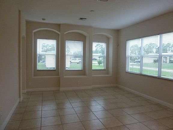 5th image of 1792 SW Starman Ave