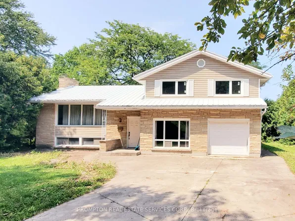 163 Woodside Dr, Saint Catharines, ON L2T 1X5