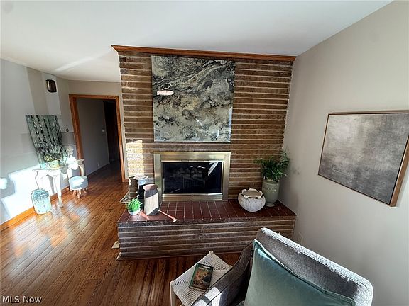 5th image of 1820 Dover Ave
