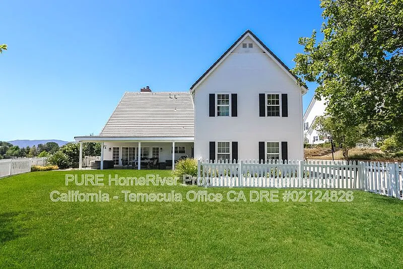 9 bed, 8.0 bath, 9222 sqft, $19,995 — Photo 3