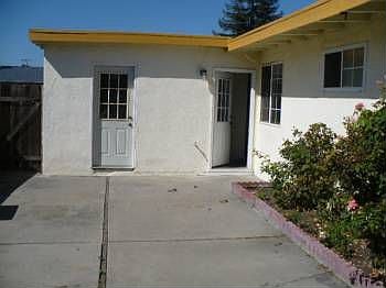 2nd image of 616 N Fair Oaks Ave