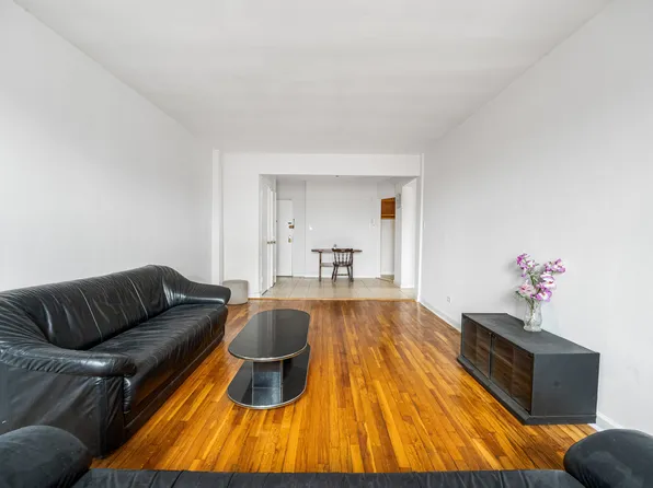 84-20 51st Avenue image 4 of 8