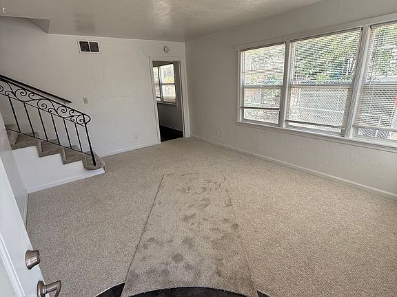 2nd image of 895 Locust St