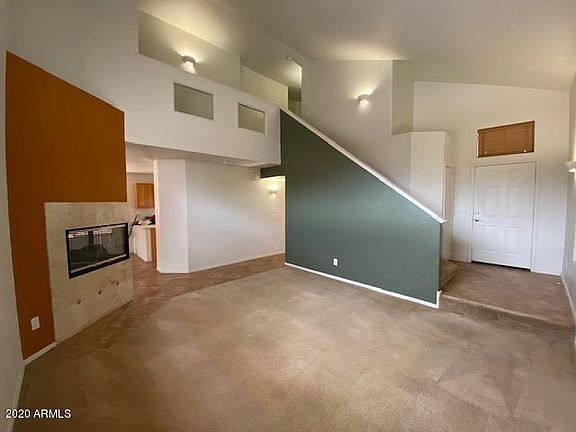 4th image of 28419 N 51st St
