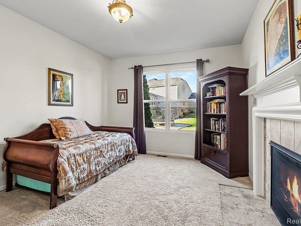 24969 Carriage Ln, photo 16