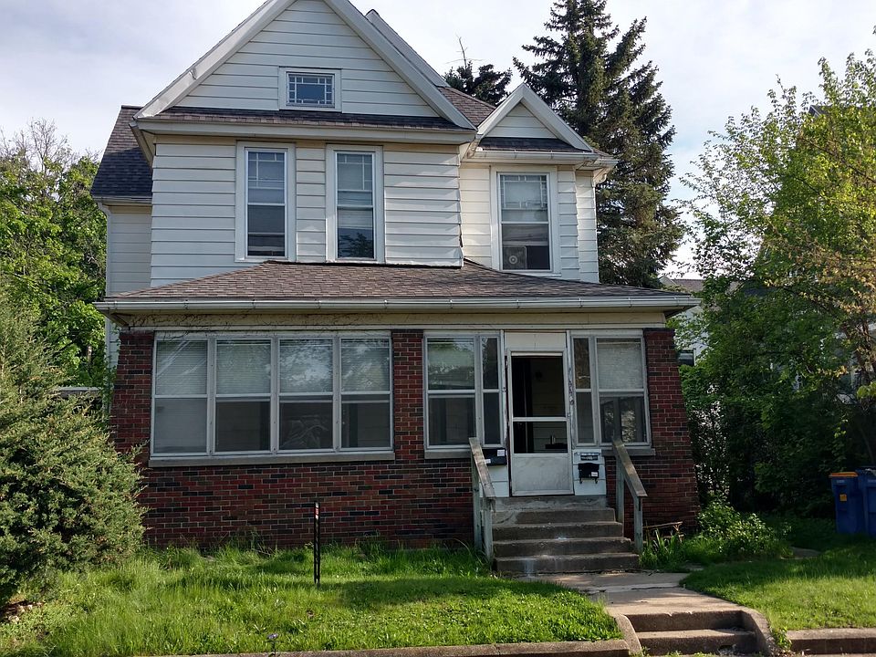 1st image of 440 Thomas St SE #1