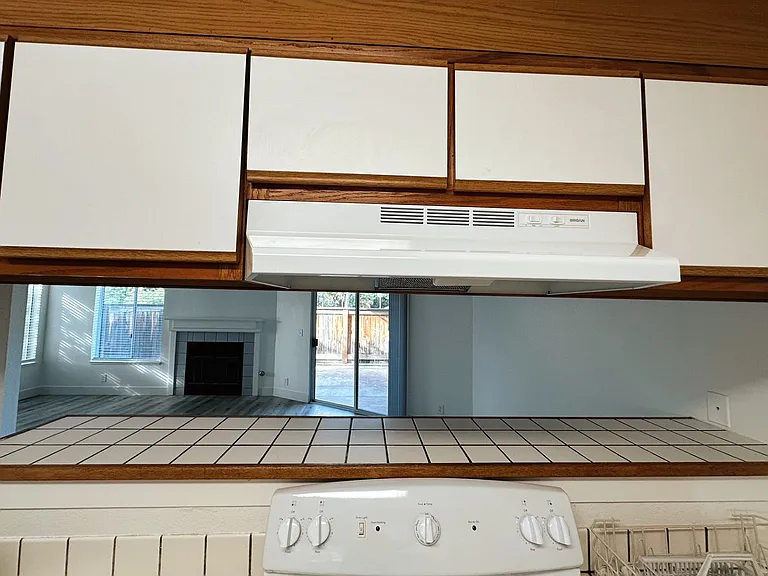 Parkview Apartments — Photo 54