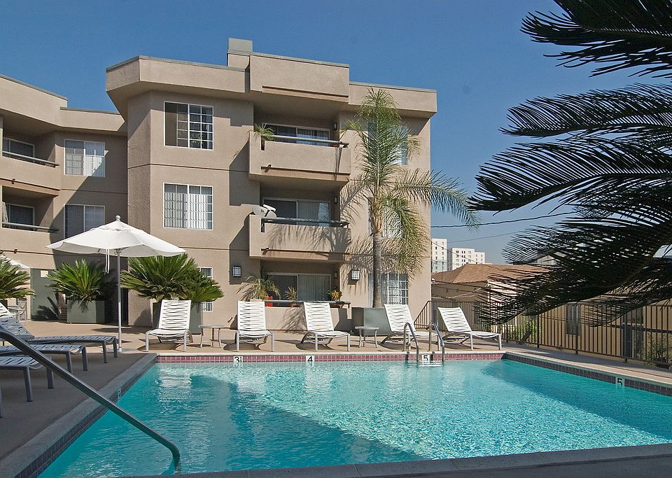 Tiffany Court