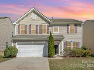 10936 Tailwater St, Davidson, NC 28036