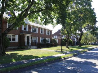 1 Captain Parker Arms #15, Lexington, MA 02421