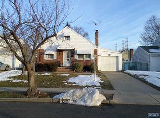 182 Bennington Ct, Clifton, NJ 07013