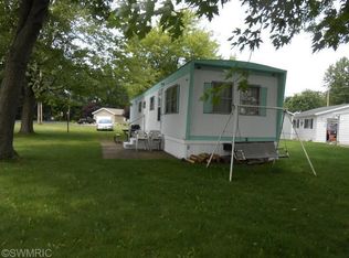 537 Willow Dr, Coldwater, MI 49036