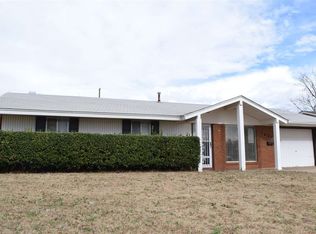 1822 Pawnee St, Enid, OK 73703