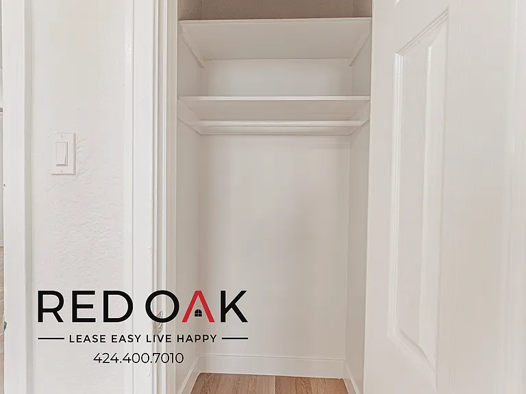 632 E 82nd St #632 — Photo 13