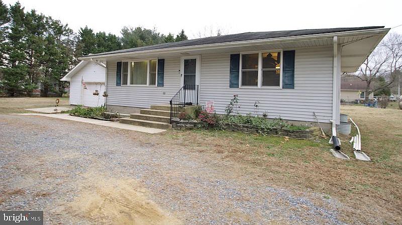 1st image of 756 Millchop Ln