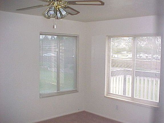 Living Rm (now has wood fl)