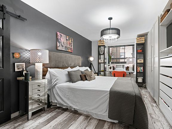 5th image of 355 Clinton Ave #1E