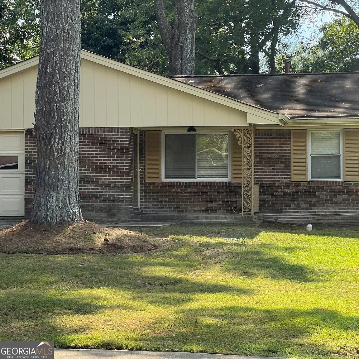 6435 Connell Rd photo 1