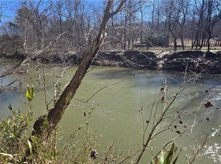 1 Flatbottom Trl, Ball Ground, GA 30107