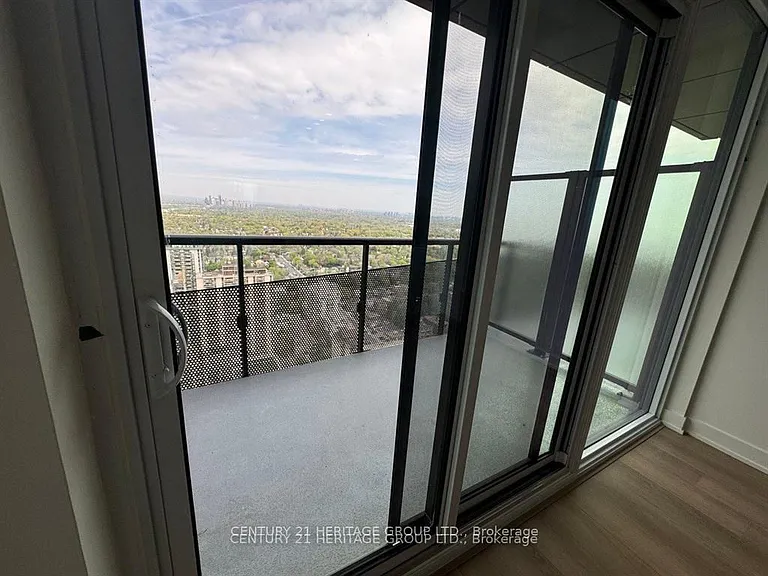 117 R Broadway Ave S #3807 — Photo 5