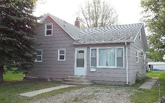 2nd image of 417 Desmet Ave
