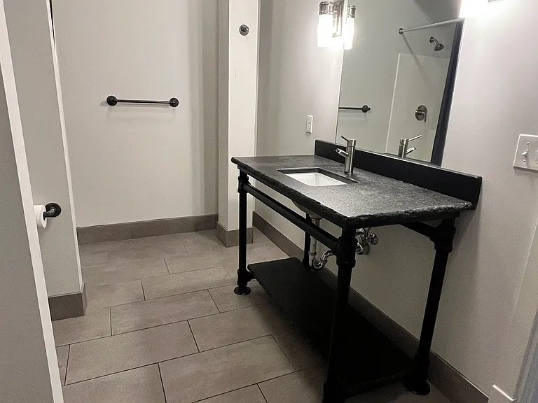 210 N Walnut St #11 — Photo 13