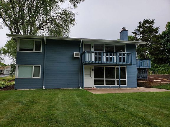 4th image of 413 Riverview Dr
