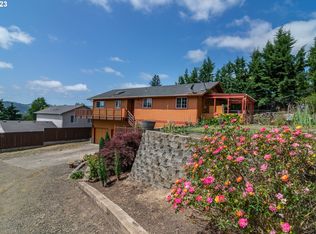 430 NW Galaxy Dr, Winston, OR 97496
