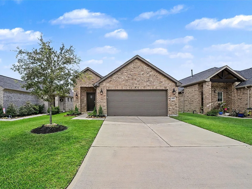 22627 Rosy Heights Trl