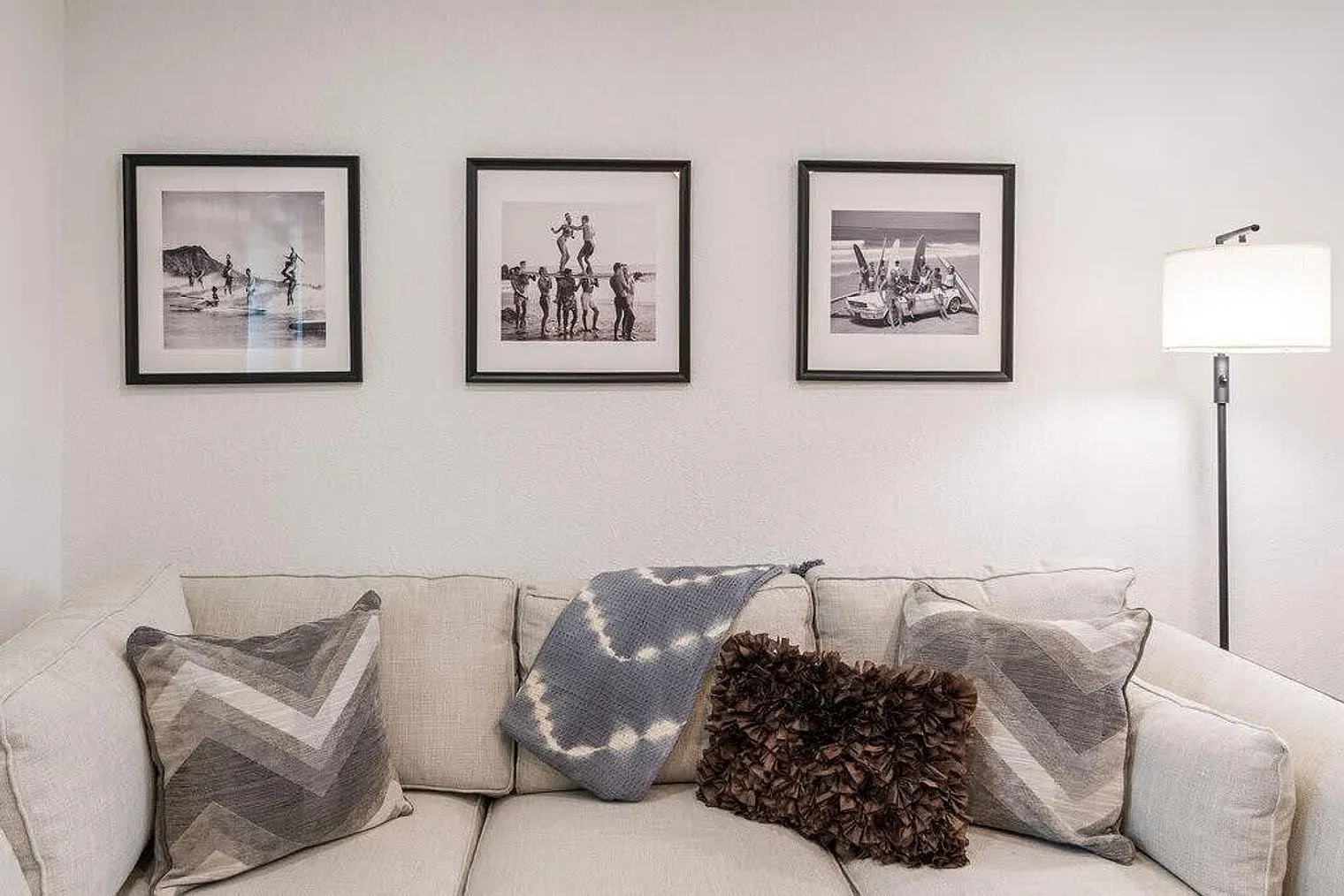 2 bed, 1.0 bath, $5,668 — Photo 3