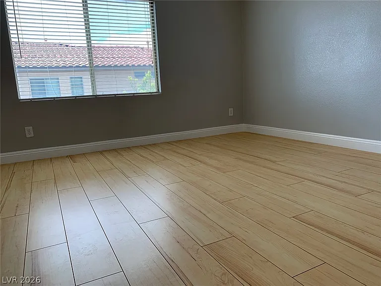 9933 W Diablo Dr — Photo 19